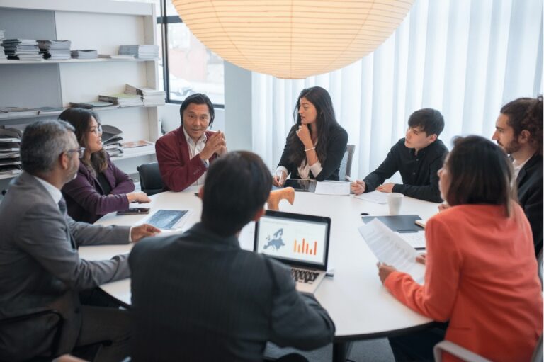 The Art and Science of Management: Navigating Leadership, Strategy, and Organizational Success